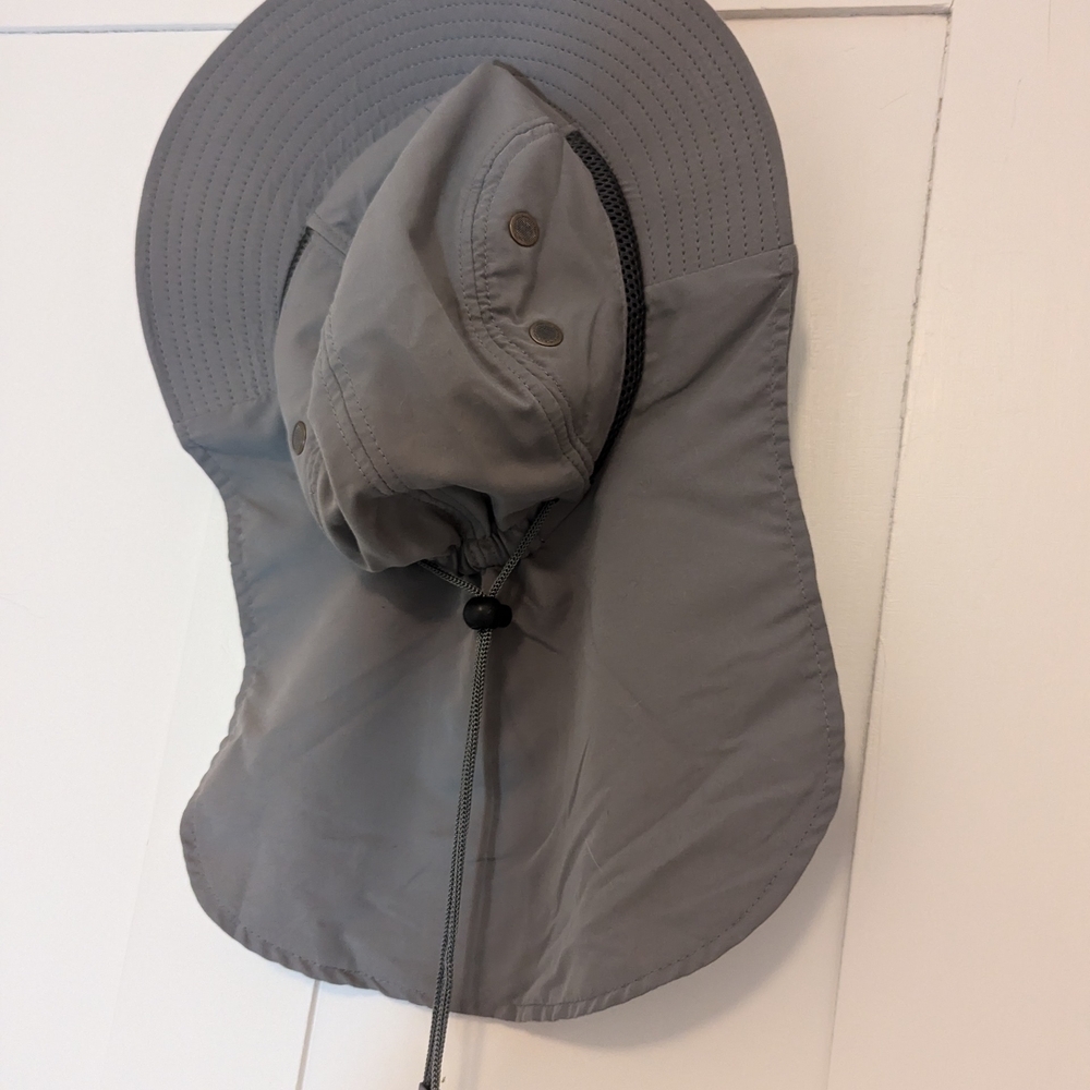 Outdoor Sun Hat Gray Green One Size Poly Face Neck Protection Adjustable Strap